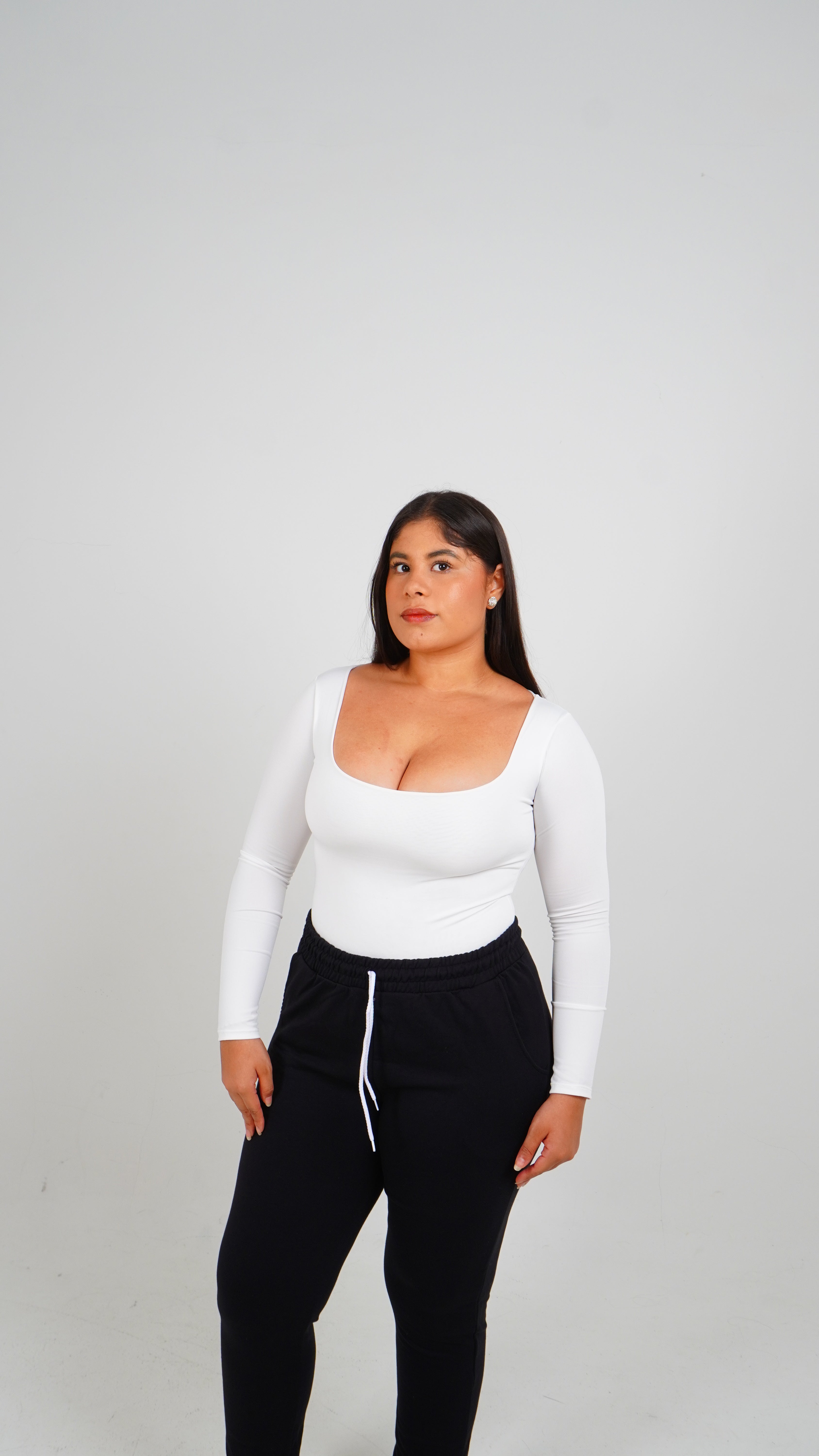 Body Manga Larga con Escote