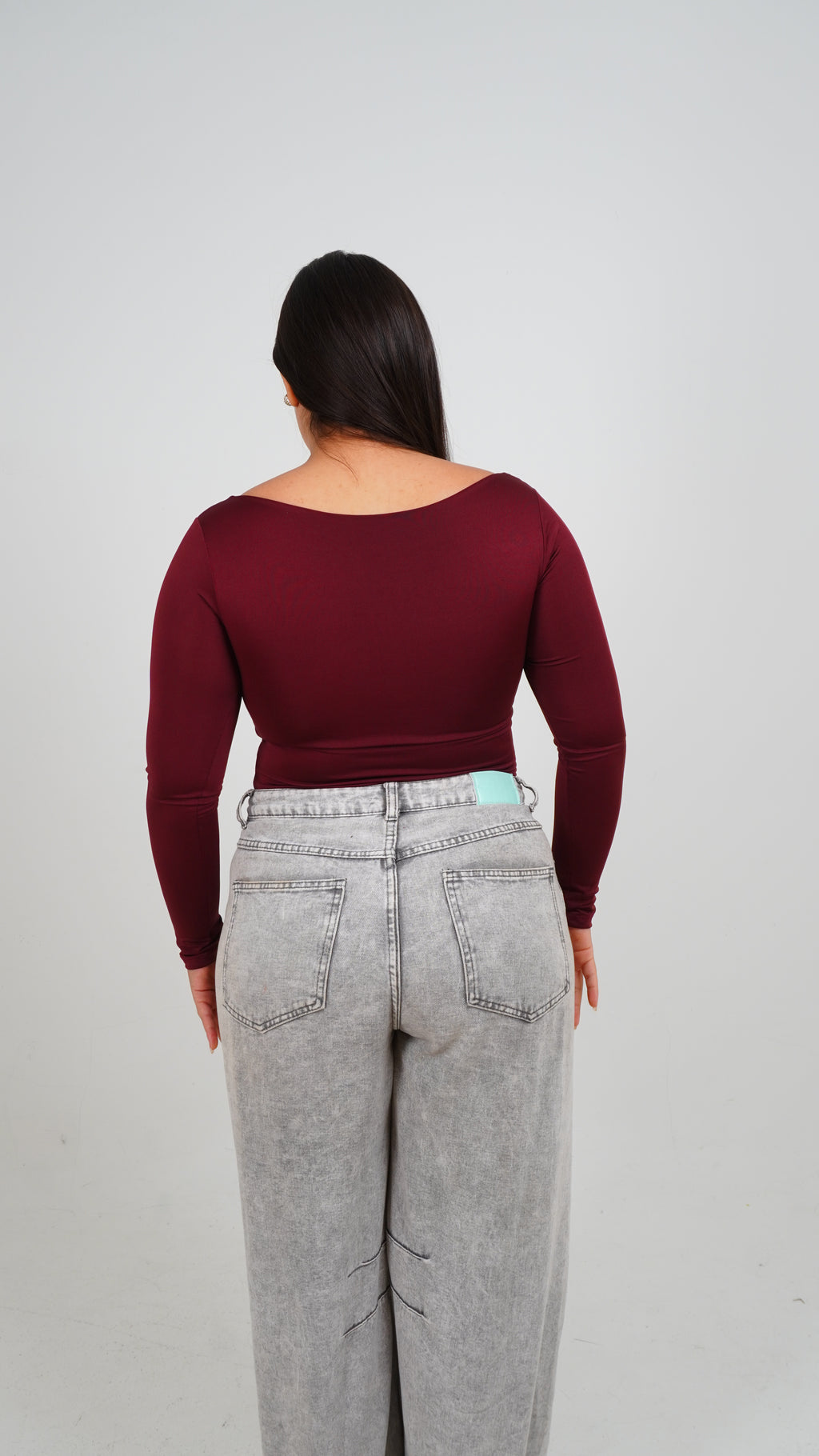 Body Manga Larga con Escote